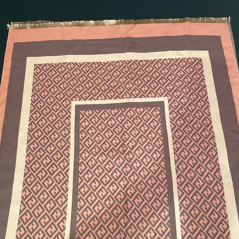 Ladies scarf
